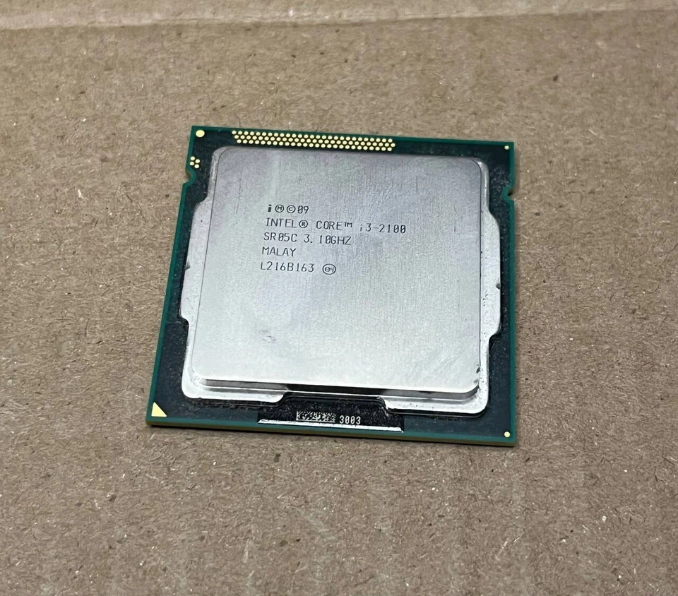 Intel Core i3-2100 SR05C 3.10GHz CPU Socket 1155 (LGA1155) - Image 1 of 2
