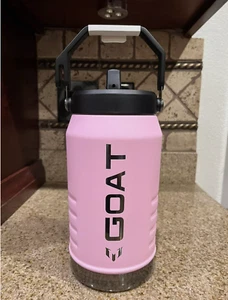 THE MESSI X STANLEY ICEFLOW FLIP STRAW JUG 64 OZ NEW - Picture 1 of 3