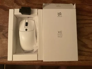 Vaxee XE Wireless Gaming Mouse - Photo 1/2