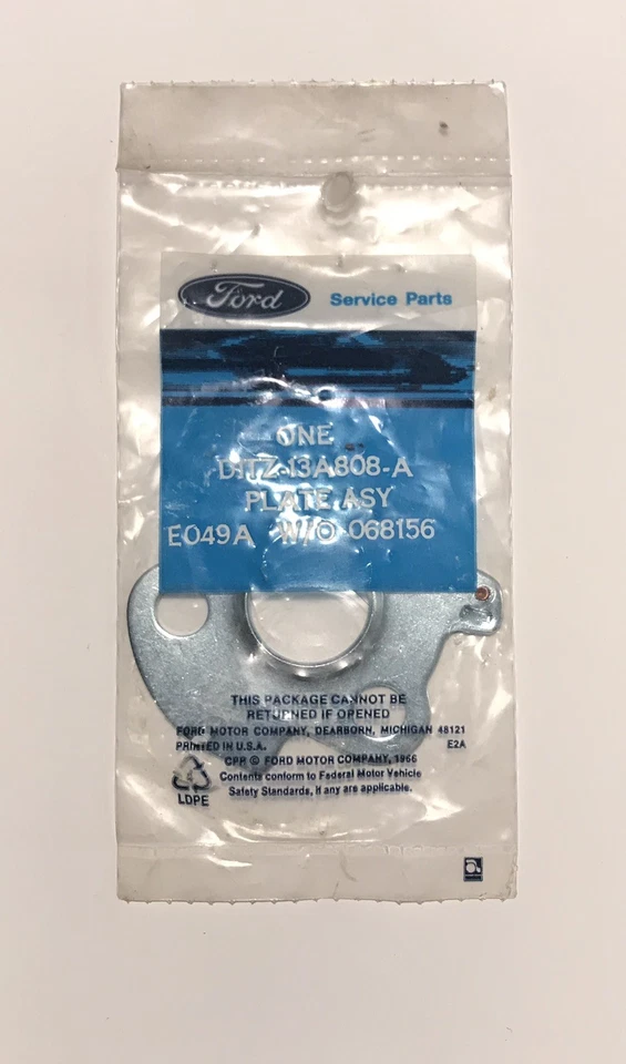 1970 1971 1972 NOS Ford B500 B600 F500 F600  Steering Wheel Horn Contact Plate Foto 1 de 1