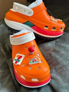 7-ELEVEN X Crocs Mujer 7 MEGA CRUSH Zueco Colaboración Naranja 7-11 - Imagen 1 de 8