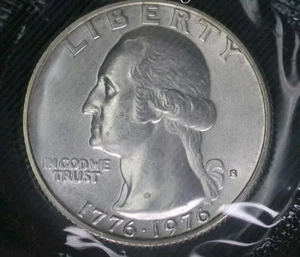1976 S Washington Quarter - 40% Silver from Uncirculated Set in Mint Cello - Picture 1 of 2