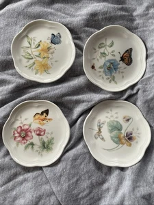 Lenox Butterfly Meadow Butter Pat Plates Scalloped Set of 4 RARE - Picture 1 of 9