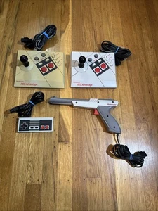De Colección Nintendo NES Sistema Zapper Pistola Ventaja Controladores Arcade PIEZAS REPARACIÓN Lote - Imagen 1 de 24