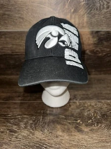 Iowa Hawkeyes Hat Cap Fitted One Size Stretch Black Spell Out Top Of The World - Picture 1 of 7