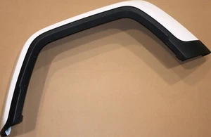 20-25 Jeep Gladiator JT RUBICON Fender Flare 6JX43GW7AD WHITE Rear Left OEM - Picture 1 of 22