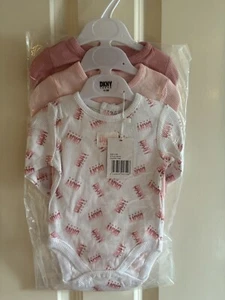 DKNY 3 Piece Baby Set - Pink 0-3 Months - Picture 1 of 2