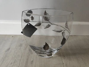 Nobile Art Handmade Glass Silver Leaf Curved Vase New / Boxed 21 cm - Picture 1 of 5