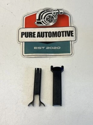 2003-2008 Nissan 350Z Rear View Mirror Cover Trim Black OEM 522 - Image 1 of 4