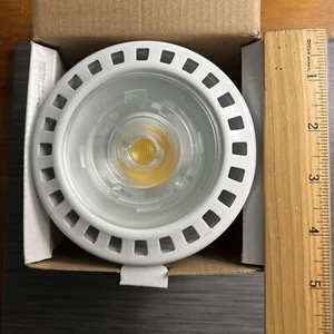 Philips LED Flood Light Blub Floodlight, Lot of 2, Used, 19W, Round 4000K color - Picture 1 of 10