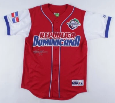 VLADIMIR GUERRERO JR. Signed MAJESTIC Dominican Republic Jersey Blue Jays (JSA) - Image 1 of 4