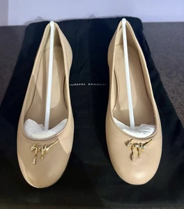Ballerine donna Zanotti, taglia 39 (US 38,5) vengono fornite con dust bag originale - Foto 1 di 17