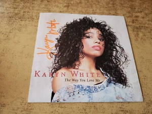 HAND SIGNED 1980s EXCELLENT Karyn White – The Way You Love Me SLEEVE ONLY 45 - Bild 1 von 3
