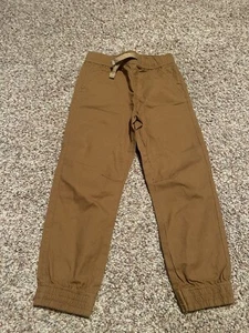 Boys khaki pants size 5 - Picture 1 of 1