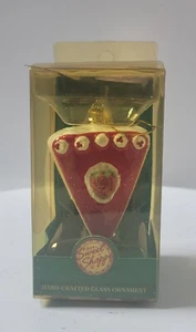 Adorno de vidrio para pastel de fresa - KSA Sweet Shoppe - Imagen 1 de 6