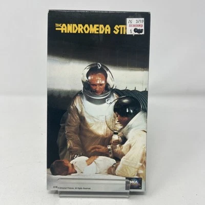The Andromeda Strain VHS 1990 MCA Universal Arthur Hill David Wayne Classic Film - Image 1 of 2