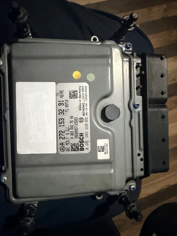 Computadora Mercedes Benz E350 2006-2010 motor ECU A 272 153 32 91 OEM🟠 Foto 1 de 1