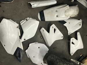 2007 DRZ400 SM Plastics Complete White Plastics Set - Picture 1 of 4
