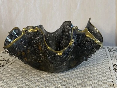 Hecho a mano moderno esculpido arte por goteo cuenco de resina abstracto negro dorado Foto 1 de 4