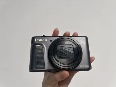 Canon SX720 – 40x Optical Zoom (24-960mm), Ultra-Telephoto Coverage - Image 1 of 4