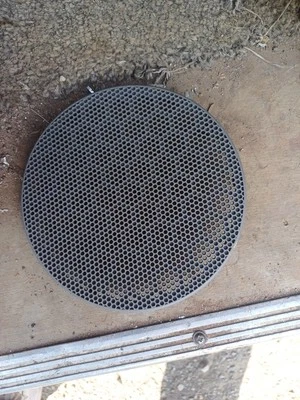 MERCEDES BENZ SPRINTER DOOR SPEAKER GRILL Cover Genuine A9067270087. 2009 - Image 1 of 4