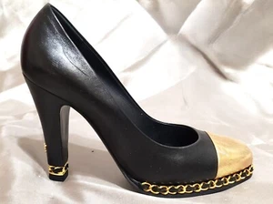 CHANEL CC Chain Link Cap Toe Leather Pumps size 38 ITALY - Picture 1 of 15