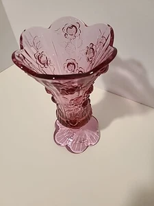 Vintage Fenton Cabbage Rose Footed Vase Pink Dusty Rose Art Glass 9" Scalloped - Picture 1 of 11
