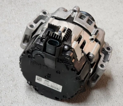 AUDI A4 A5 Q5 A6 2017-2023 - Alternador/generador (230 amperios) # 06L903018G usado Foto 1 de 4