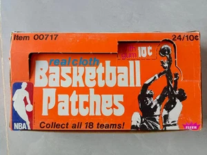 1974 Fleer Real Cloth Basketball Patches Box (Only the box) J - Bild 1 von 9