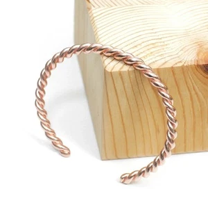 Brazalete de cuerda trenzada con puño de cobre, brazalete de puño apilable... - Imagen 1 de 5