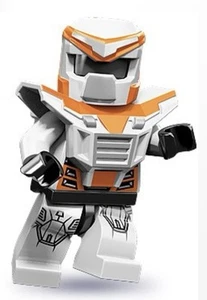 LEGO MINIFIGURES (71000) CMF Series 9 - BATTLE MECH - Picture 1 of 5