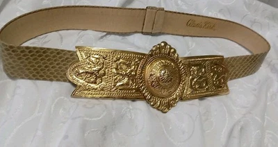 Cinturón vintage Alexis Kirk llamativo con hebilla de panel de acento de pájaro y art deco Foto 1 de 4