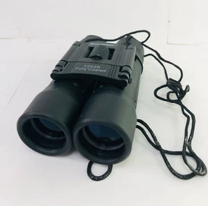 Celestron 12x25 Binoculars - Picture 1 of 8