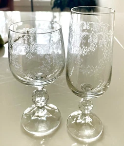 2 Kaskaden Böhmische Geätzte Stielgläser Wein & Sektflöte Gläser Tschechischer Import - Bild 1 von 10