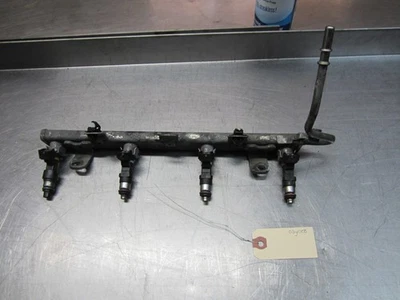 Juego de inyectores de combustible con riel 2010 Nissan Rogue SL 2.5 16600JA000 construido en Japón Foto 1 de 4