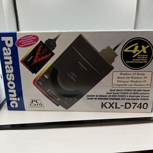 Panasonic Karta PC do X Quad Speed KXL Dash D740 Open Box - Zdjęcie 1 z 10