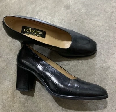 Zapatos de tacón grueso CATHY JEAN vintage Y2K negro cocodrilo en relieve talla 7,5 usados en excelente estado  Foto 1 de 4