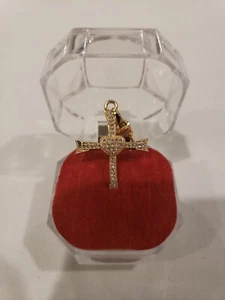 Marlina Cross Necklace 18k gold Plated - Picture 1 of 9