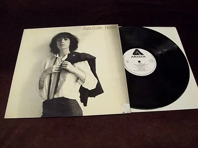 PATTI SMITH "HORSES" LP ARISTA 1975 SWEDEN JOHN CALE LENNY KAYE PROTO PUNK   - Image 1 of 3
