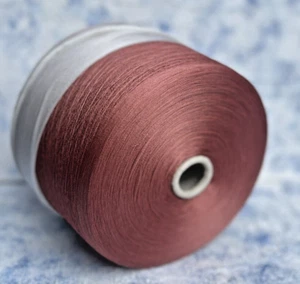 100% Silk Yarn - Lace Italian Yarn Color Dark salmon , per 100g (3.52oz) - Picture 1 of 5