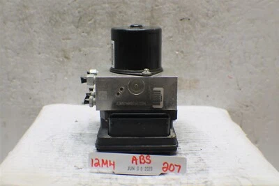 22971448 Chevrolet MALIBU 2013 ABS Anti-Lock Brake Pump Control Module 12M4 207  - Image 1 of 4
