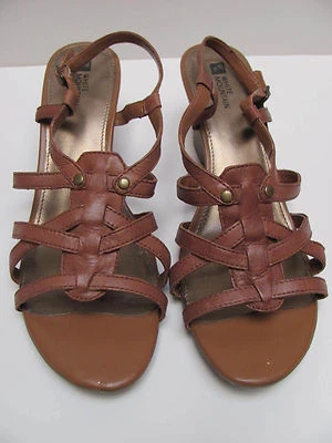 Mujer Blanco Montaña Beige Tacón Mediano Tacón de Cuña, Cuero Equilibrio Superior Hecho por el Hombre Foto 1 de 4