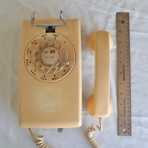 Vtg Western Electric Rotary phone Telephone Bell System Beige Color Home - Picture 1 of 9