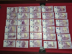 Sammlung von 30 0 Euro Banknoten Druckfrisch - Bild 1 von 3