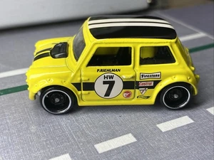 Hot Wheels Morris Mini Racing Compact Kings Car 161/250 2021 Firestone - Picture 1 of 10
