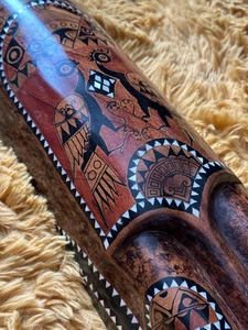African Madagascar wood mask hand carved vintage collectible - Picture 1 of 8