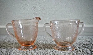 DEPRESSION GLASS - CREAMER & SUGAR SET - MacBeth Evans PINK AMERICAN SWEETHEART - Picture 1 of 16