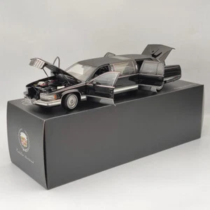 1/18 GM Cadillac Fleetwood Long Wheelbase Diecast Model Car Collection - Picture 1 of 13