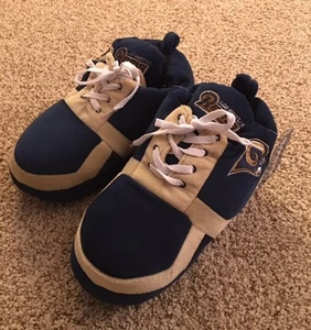 Los Angeles Rams Colorblock Slippers - NEW - FREE U.S.A. SHIPPING -15 - Picture 1 of 3