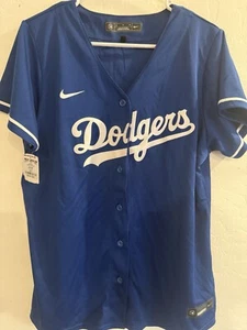 Women’s Dodgers Jersey. Mookie Betts - Picture 1 of 2